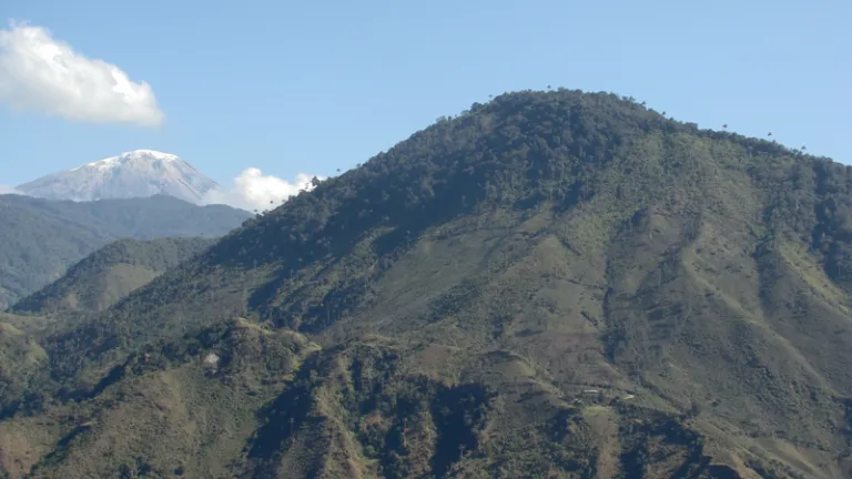Incremento de actividad en volcán Cerro Machín