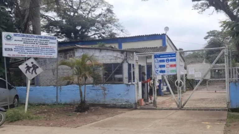 Por manipular un arma de fuego, un menor de edad perdió la vida en un colegio de Jamundí Valle