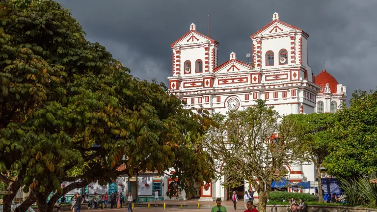 Desempleo urbano en Colombia mayo 2024