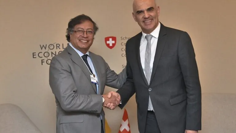 Visita del presidente de la Confederación Suiza a Colombia: avances en temas de paz