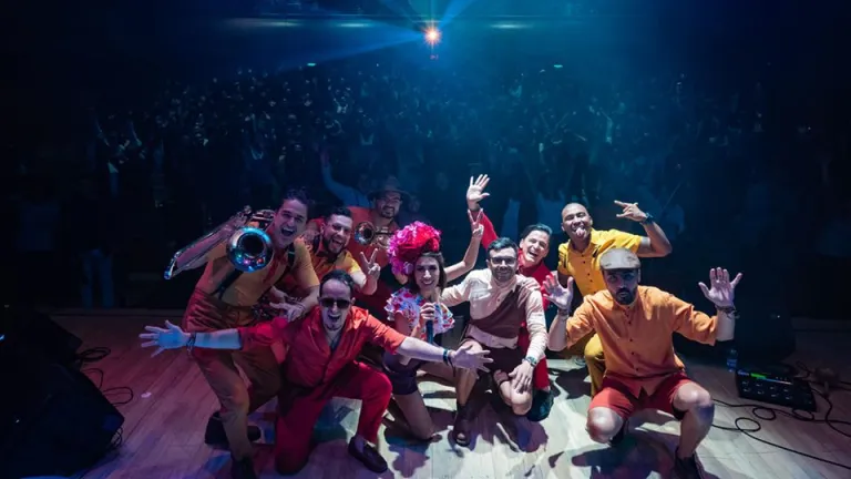 El platanal, Los Cumbia Stars feat. Emilsen Pacheco