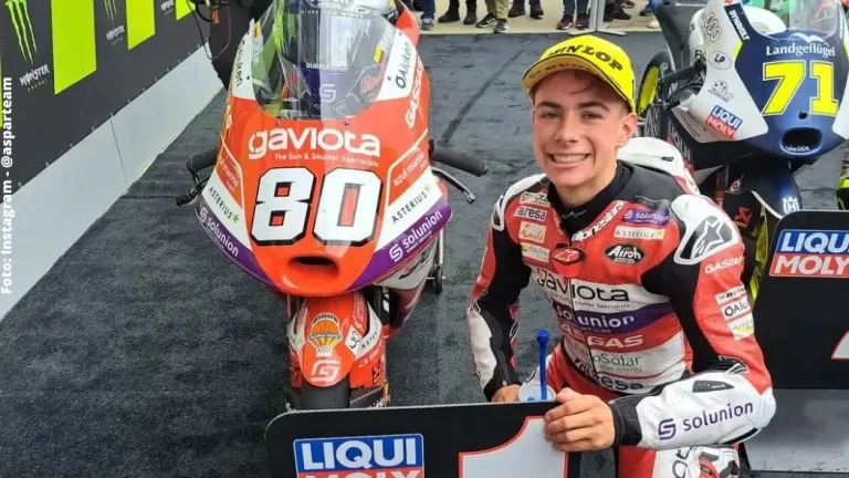 Triunfo de David Alonso en el Mundial de Moto 3 en Silverstone