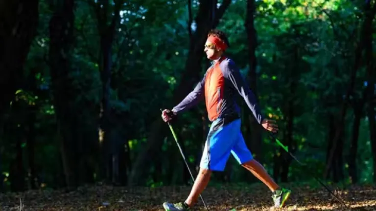 Proteja su salud: cómo una vida activa combate el estrés y el cáncer