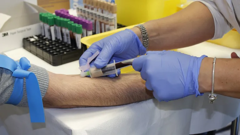 Donar sangre en Villavicencio: requisitos y número de contacto
