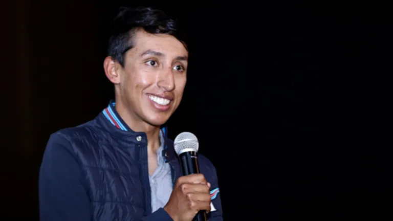 Egan Bernal regresó a competencias en el Tour de Dinamarca