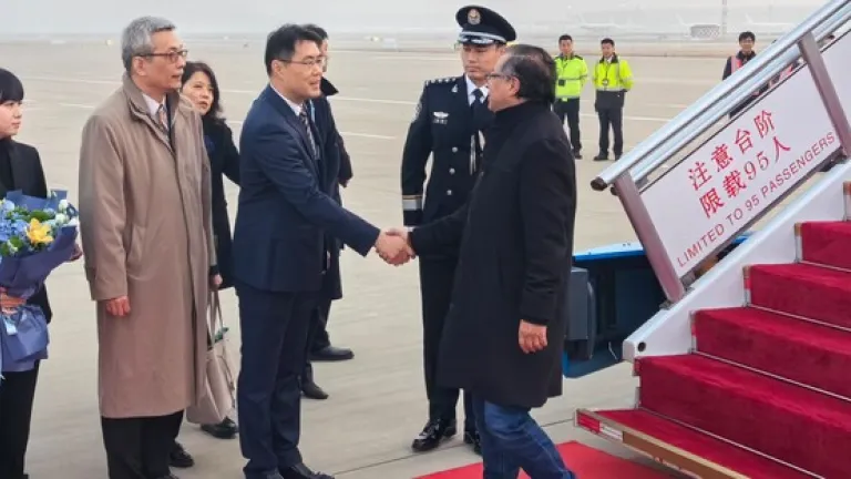 Gustavo Petro llegó a China: ¿Qué debatirá con Xi Jinping?