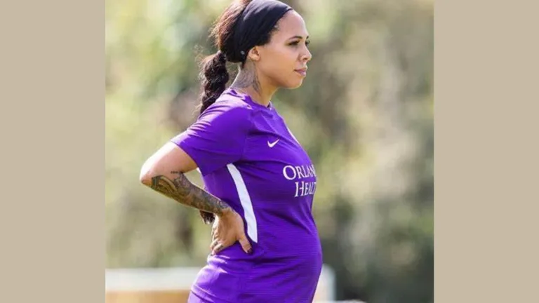 Día de la madre: ¿Ser madre o futbolista? ¡Ambas! 