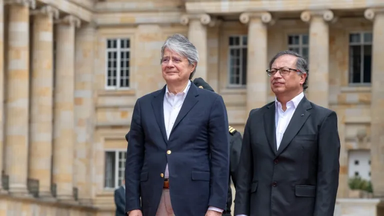 Colombia proveerá energía a Ecuador durante noviembre y diciembre