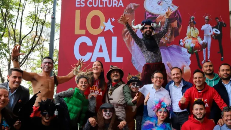 Convocatoria "Es Cultura Local" en Bogotá: becas y apoyo técnico con Idartes