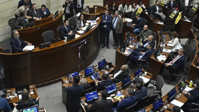 Juez ordena repetir trámite de la Consulta Popular