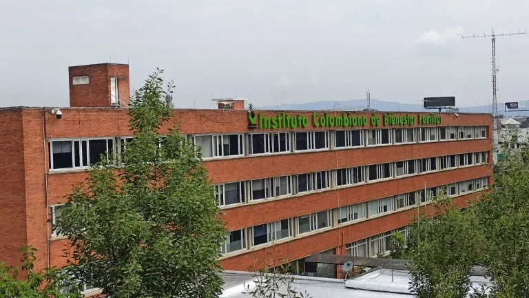 41 menores se fugaron de centro de atención del ICBF en Bogotá