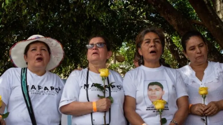 Presidente Gustavo Petro: "falsos positivos, un crimen sin precedentes contra la humanidad"