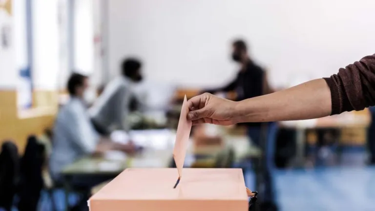 Inició la votación de colombianos en el exterior para la segunda vuelta