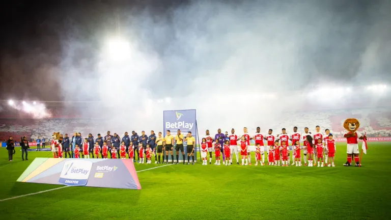Empate entre Santa Fe y Medellín en la ida de la final del fútbol colombiano