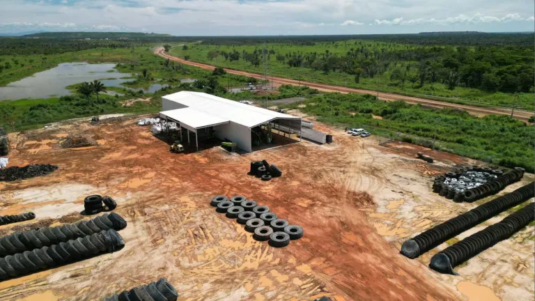 Planta de destrucción de llantas minera en Colombia