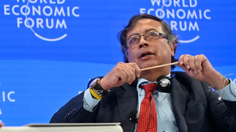Presidente Gustavo Petro elogia los logros en la lucha contra las drogas en Colombia
