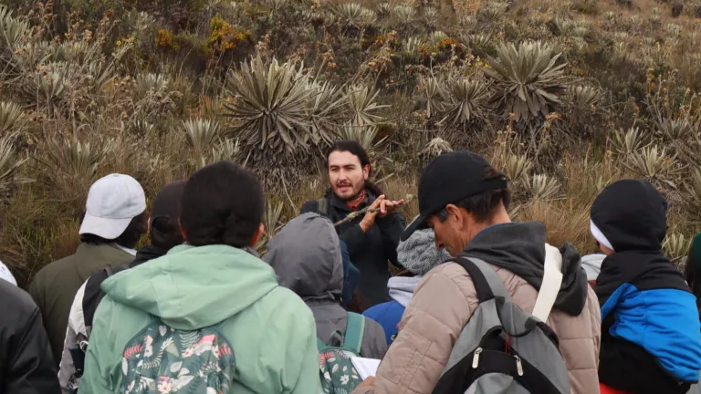 Iván Rojas, líder de la escuela Kimy Pernia Domicó en Bogotá