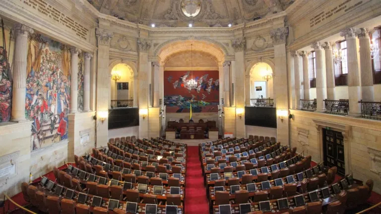 Reforma laboral de Gustavo Petro vuelve al Congreso para nuevo debate