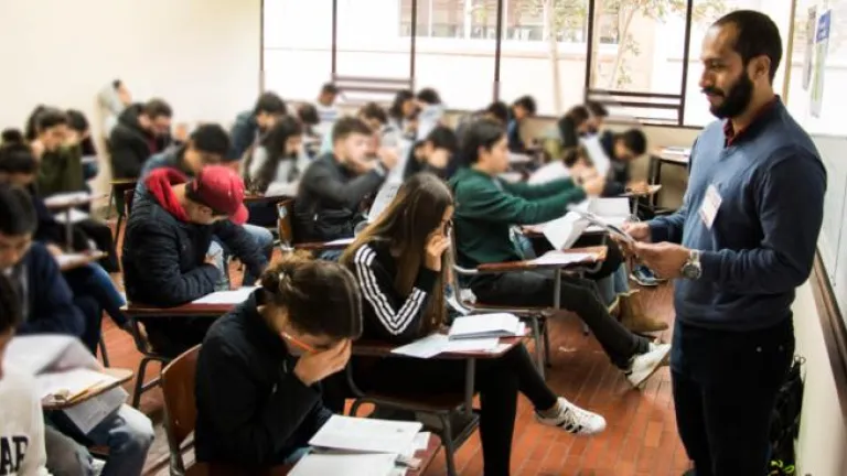 Educación superior gratuita: Senado colombiano aprueba matrícula cero