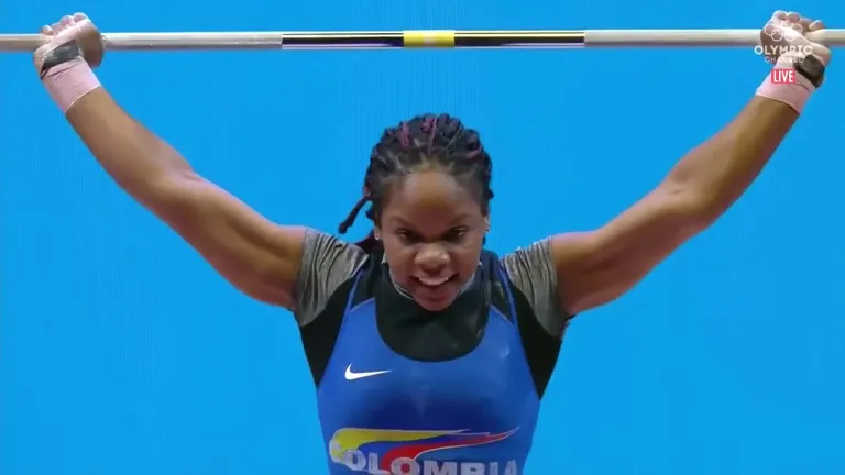 Mundial de Pesas | Una medalla de plata y dos de bronce para Nathalia Llamosa 