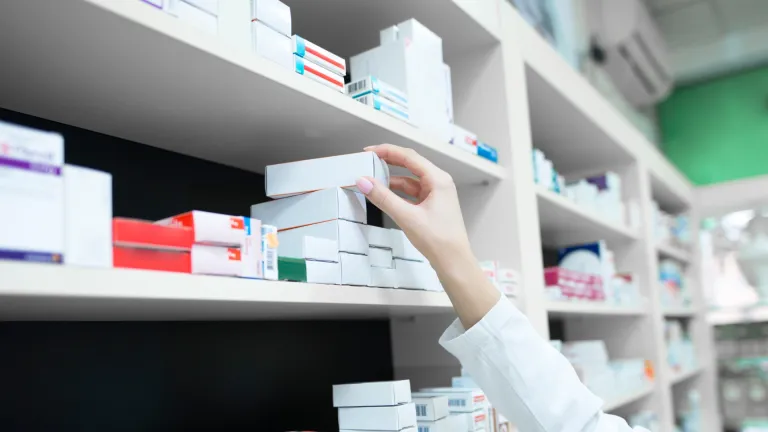 Colsubsidio dejará de entregar medicamentos a usuarios de Nueva EPS