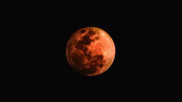 Eclipse lunar: ¿cuándo y cómo ver la ‘luna roja’ desde Colombia?