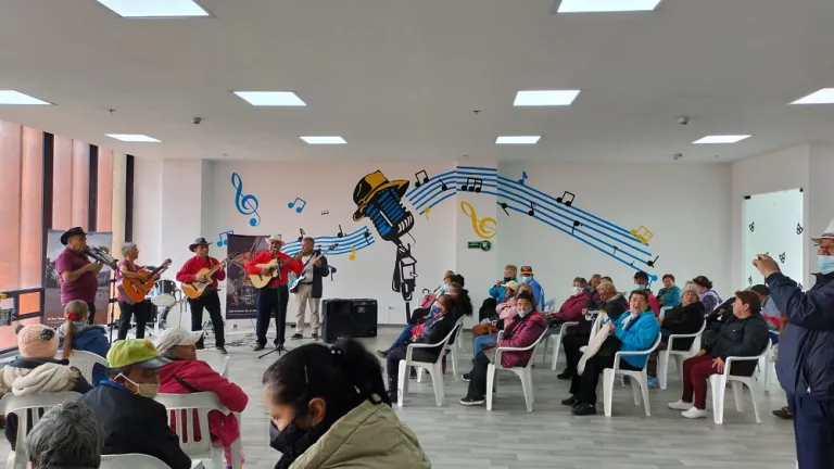 Casas de la sabiduría en Bogotá: qué son, dónde quedan y beneficios 
