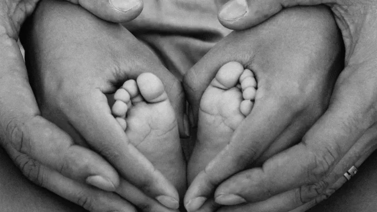 Licencia de paternidad de 2 a 12 semanas en Colombia