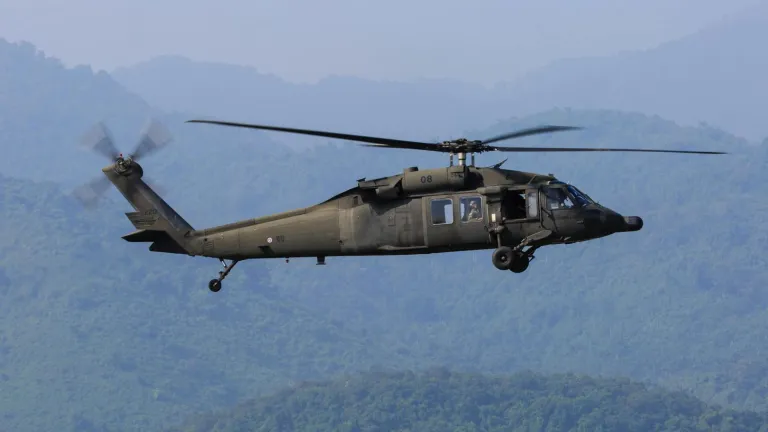 Militar perdió la vida tras el desplome de un helicóptero en Bolívar