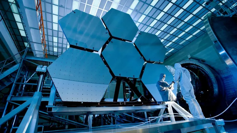 NASA promueve la investigación espacial para combatir el cáncer