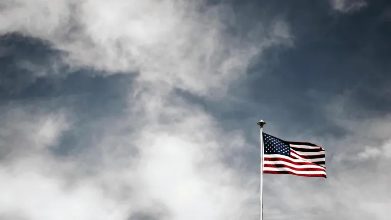 Visa americana: ABC para tramitar y tarifas 2025