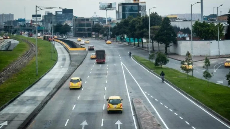 Pico y placa Bogotá hoy 4 julio 2024