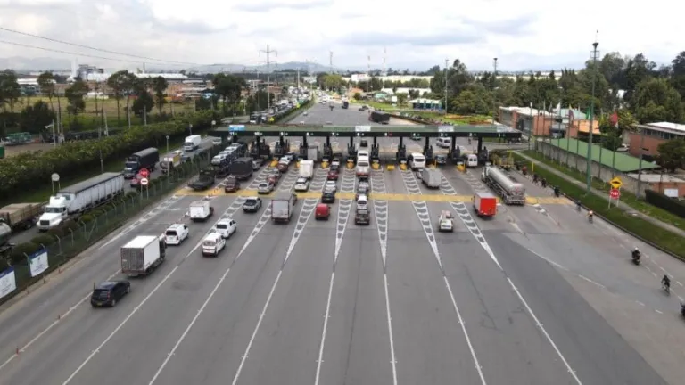 Pico y placa en Bogota 3 de julio puente festivo