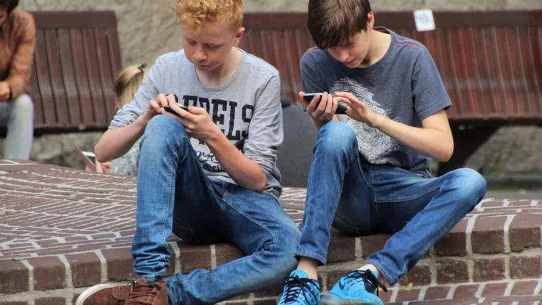 Niños de Colombia tienen menos protección en TikTok: Informe