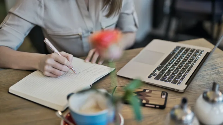 conoce 4 herramientas en línea para citar textos correctamente  
