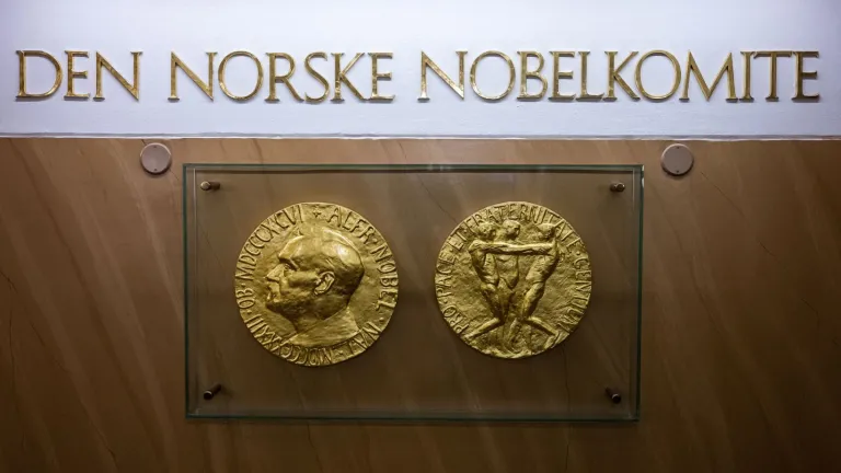 Premios Nobel 2024