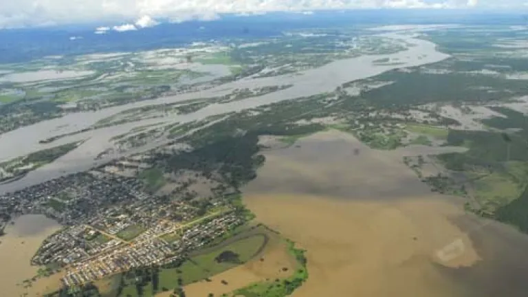 Colapso del jarillón en Puerto Wilches: impacto en la comunidad ribereña y medidas urgentes