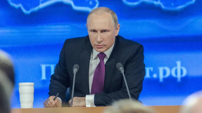 Rusia, Putin promulga nuevo decreto de seguridad informática