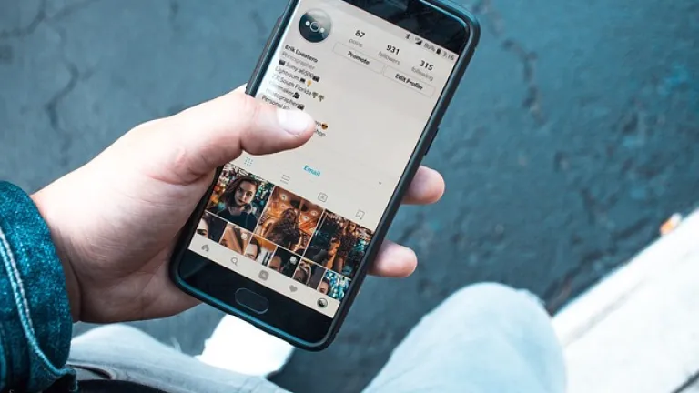 META: Facebook, instagram y whatsapp reportan fallas y no funcionan