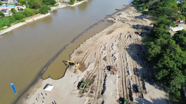 Alerta por contaminación en el río Cauca en Caldas