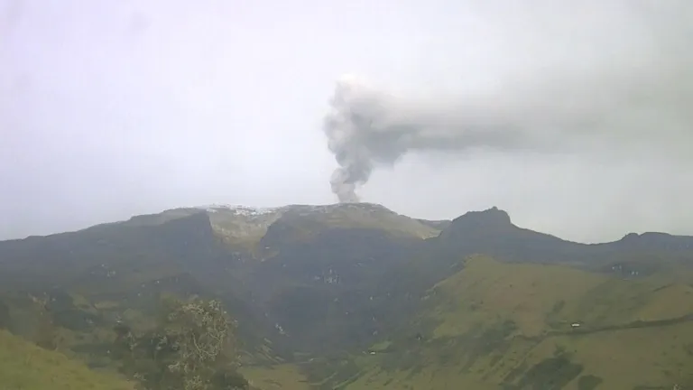 Nevado del Ruiz: ¿qué es la ceniza volcánica y qué efectos tiene?