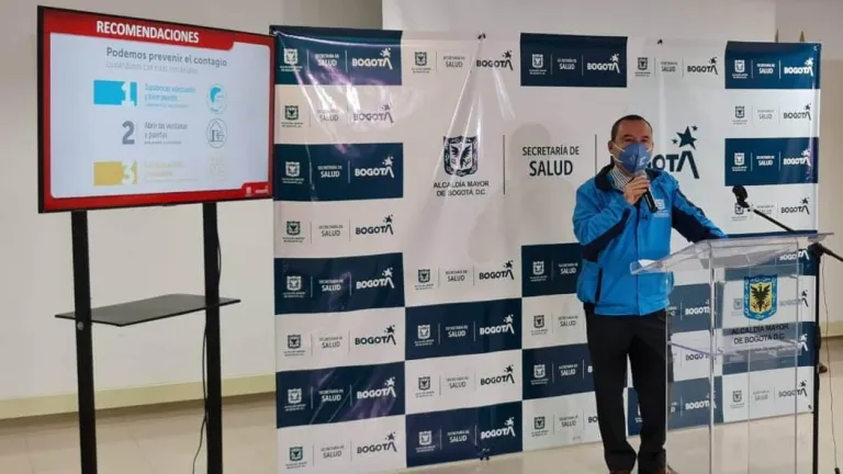 Autoridades buscan ampliar disponibilidad de camas UCI para pacientes de Bogotá