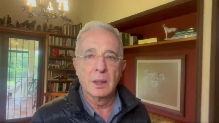 Álvaro Uribe: Fiscalía pidió nuevamente preclusión de caso en su contra