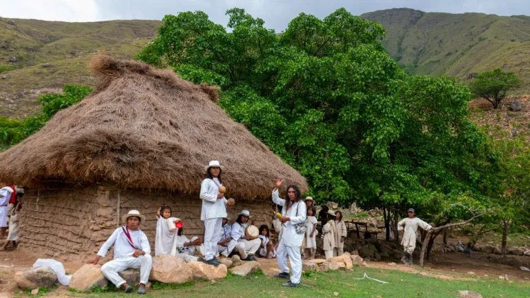 Línea negra de la Sierra Nevada: cartografía ancestral y espiritual
