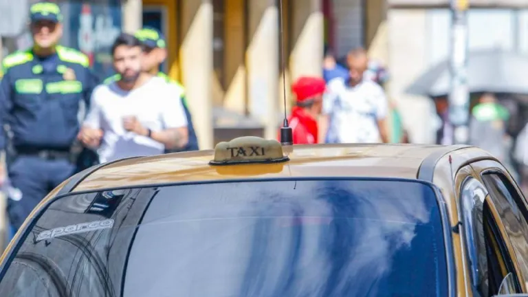 Habrá botones de pánico en taxis de Manizales