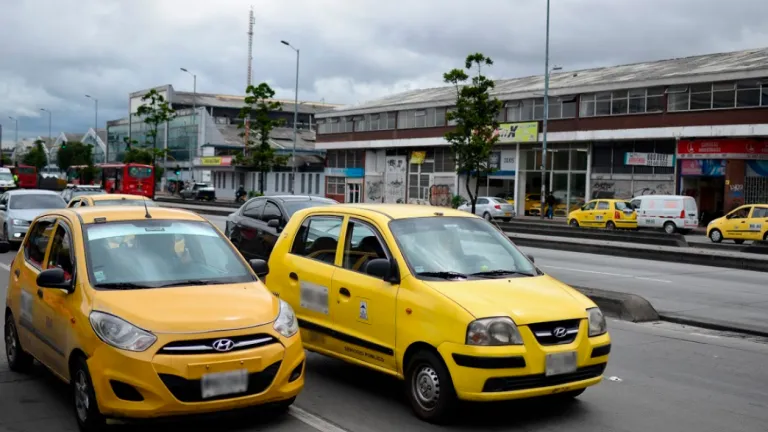 Gremios de taxistas irán a paro este miércoles 22 de febrero