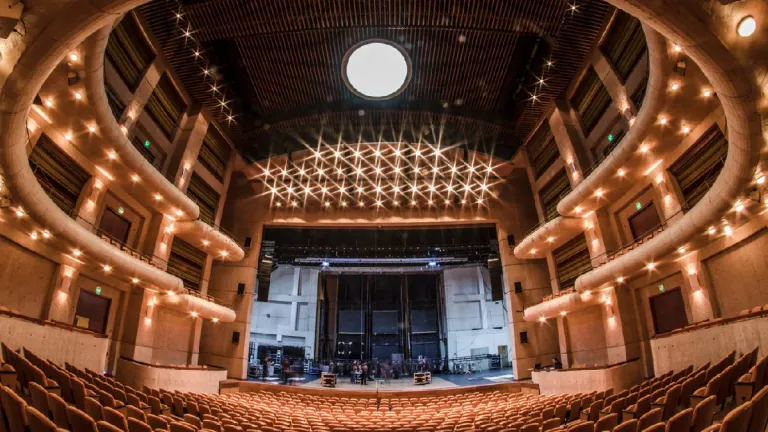 Teatro Mayor Julio Mario Santo Domingo: espectáculos digitales gratuitos