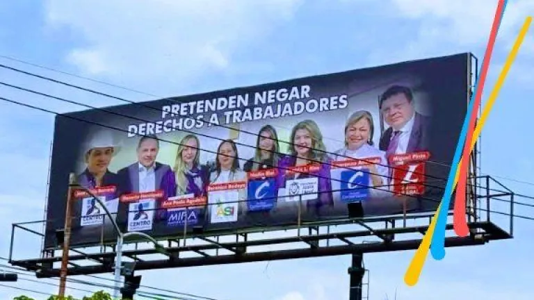 Valla en Barrancabermeja: senadores contra la reforma laboral