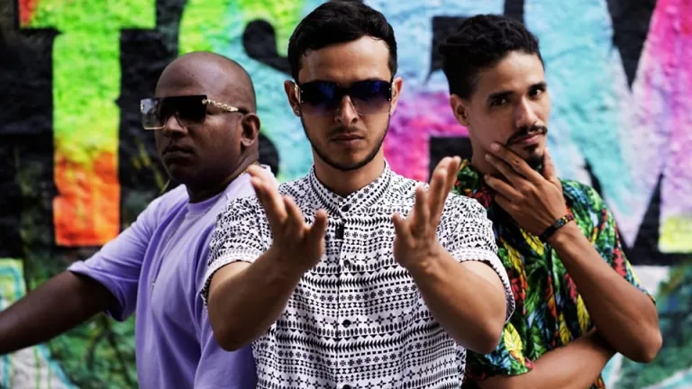 Artistas emergentes | Familia delta 9 y su tema Paraíso tropical