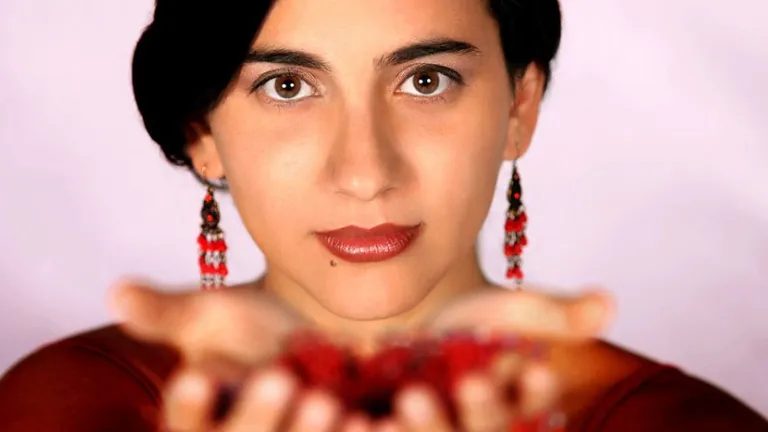 Seis historias de mujeres en la música colombiana